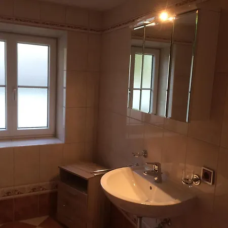 Appartements-christian アパート フィーバーブルン